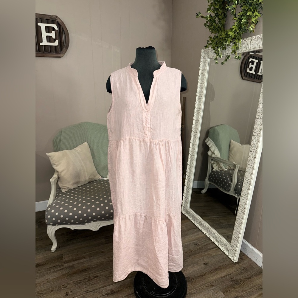 Bellambra • Tiered Linen Midi Dress
